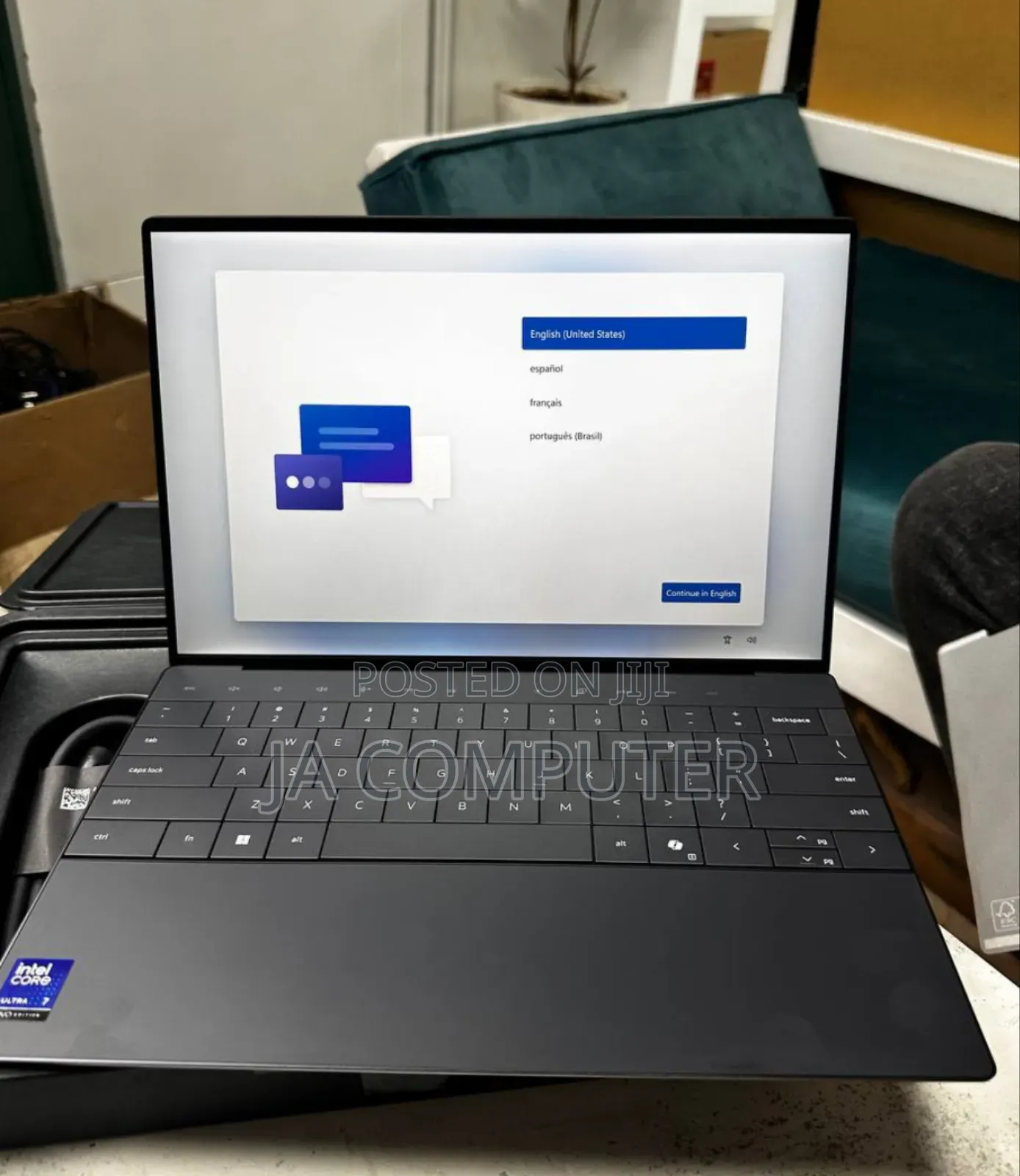 New Laptop Dell XPS 13 16GB Intel Core Ultra 7 SSD 512GB