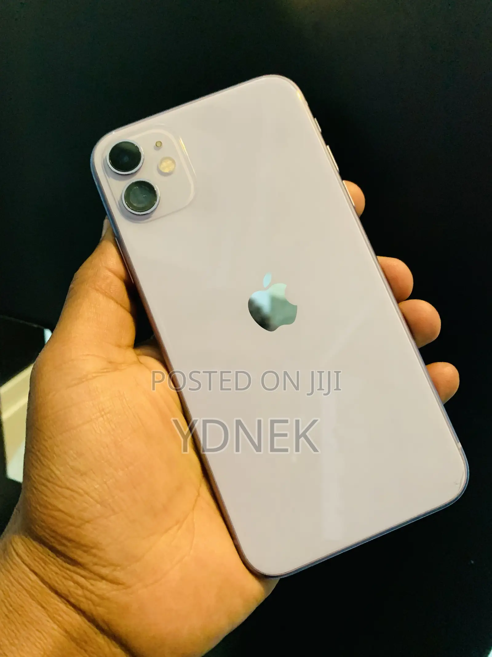 Apple iPhone 11 64 GB Purple