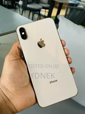 Photo - Apple iPhone XS Max 64 GB White