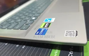 New Laptop Asus Zenbook 14 UX434 16GB Intel Core I7 SSD 512GB