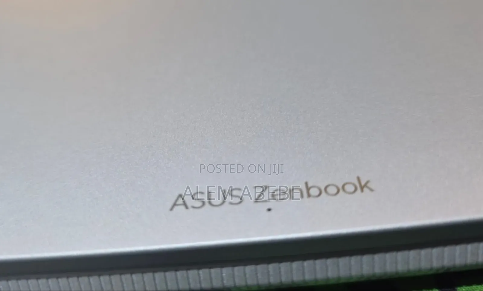 New Laptop Asus Zenbook 14 UX434 16GB Intel Core I7 SSD 512GB