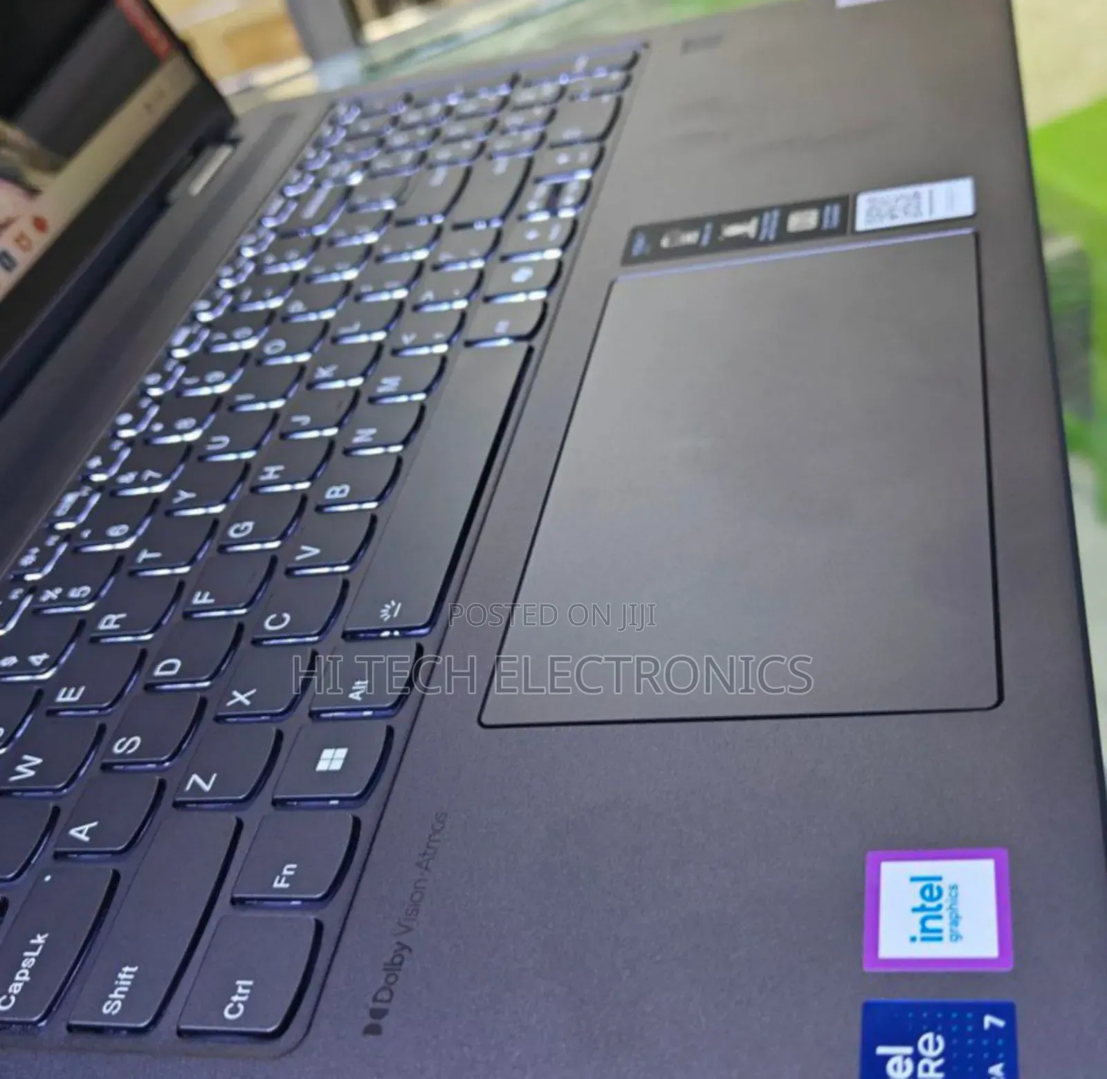 New Laptop Lenovo Yoga 7i 16GB Intel Core Ultra 7 SSD 1T