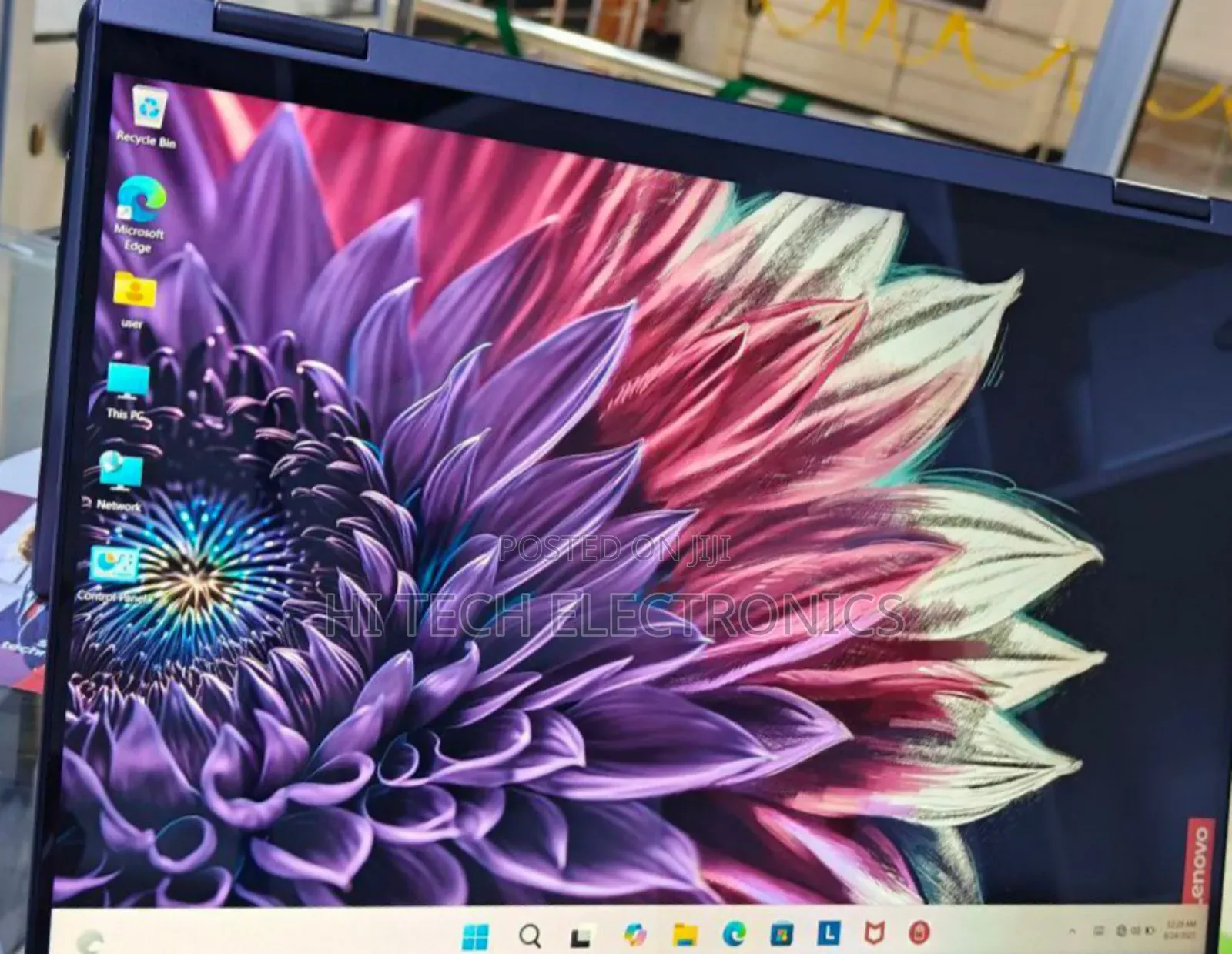 New Laptop Lenovo Yoga 7i 16GB Intel Core Ultra 7 SSD 1T