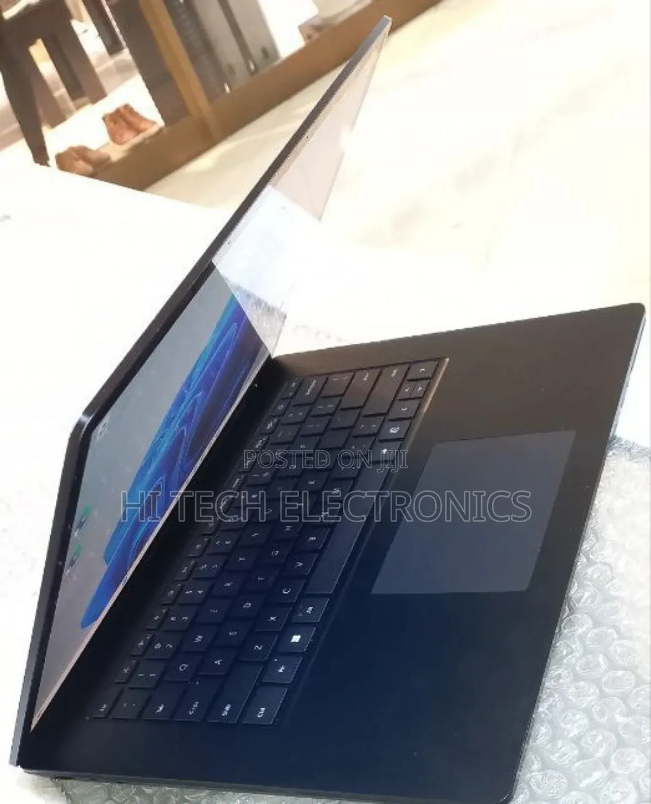 New Laptop Microsoft Surface 16GB Intel Core I7 SSD 512GB