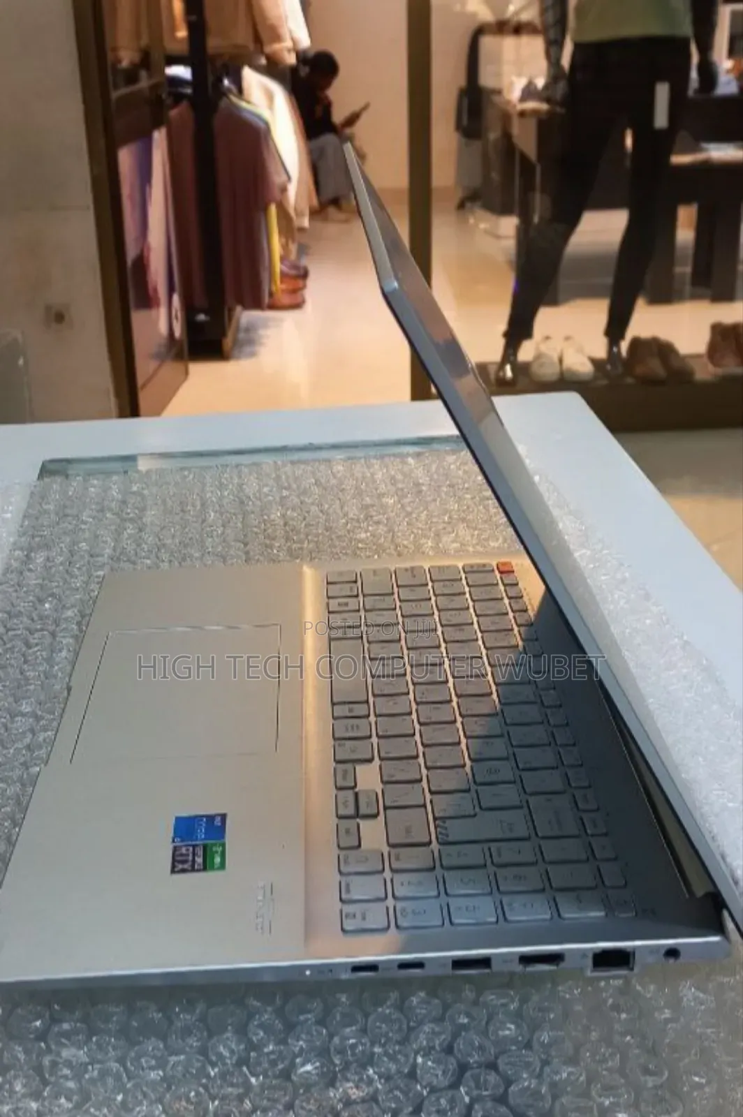 New Laptop Asus VivoBook 15 X505BA 16GB Intel Core I5 SSD 512GB