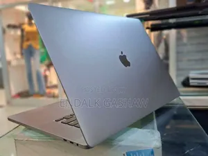 New Laptop Apple MacBook Pro 2019 32GB Intel Core I7 SSD 1T