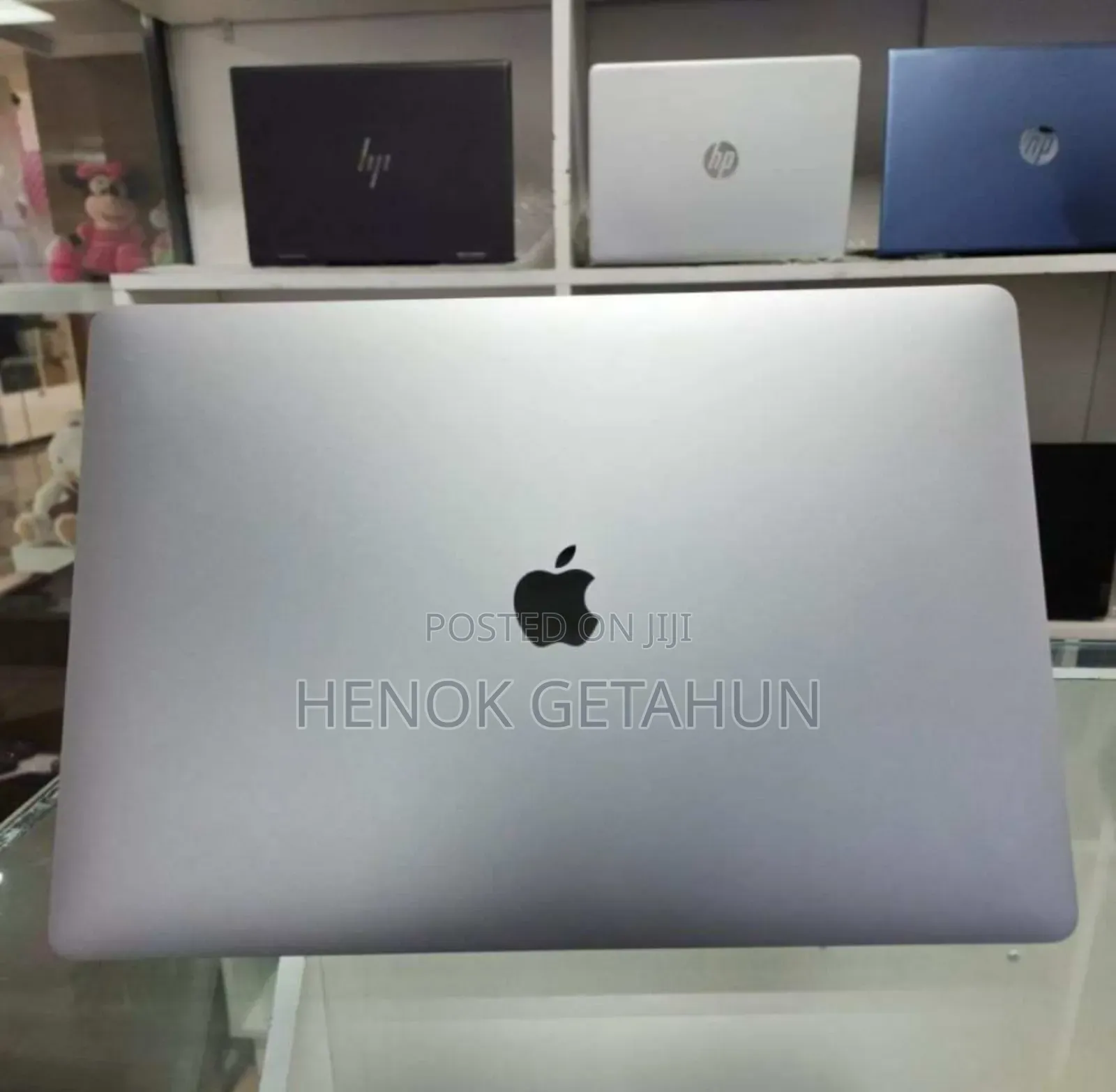 New Laptop Apple MacBook Pro 2019 32GB Intel Core I9 SSD 512GB