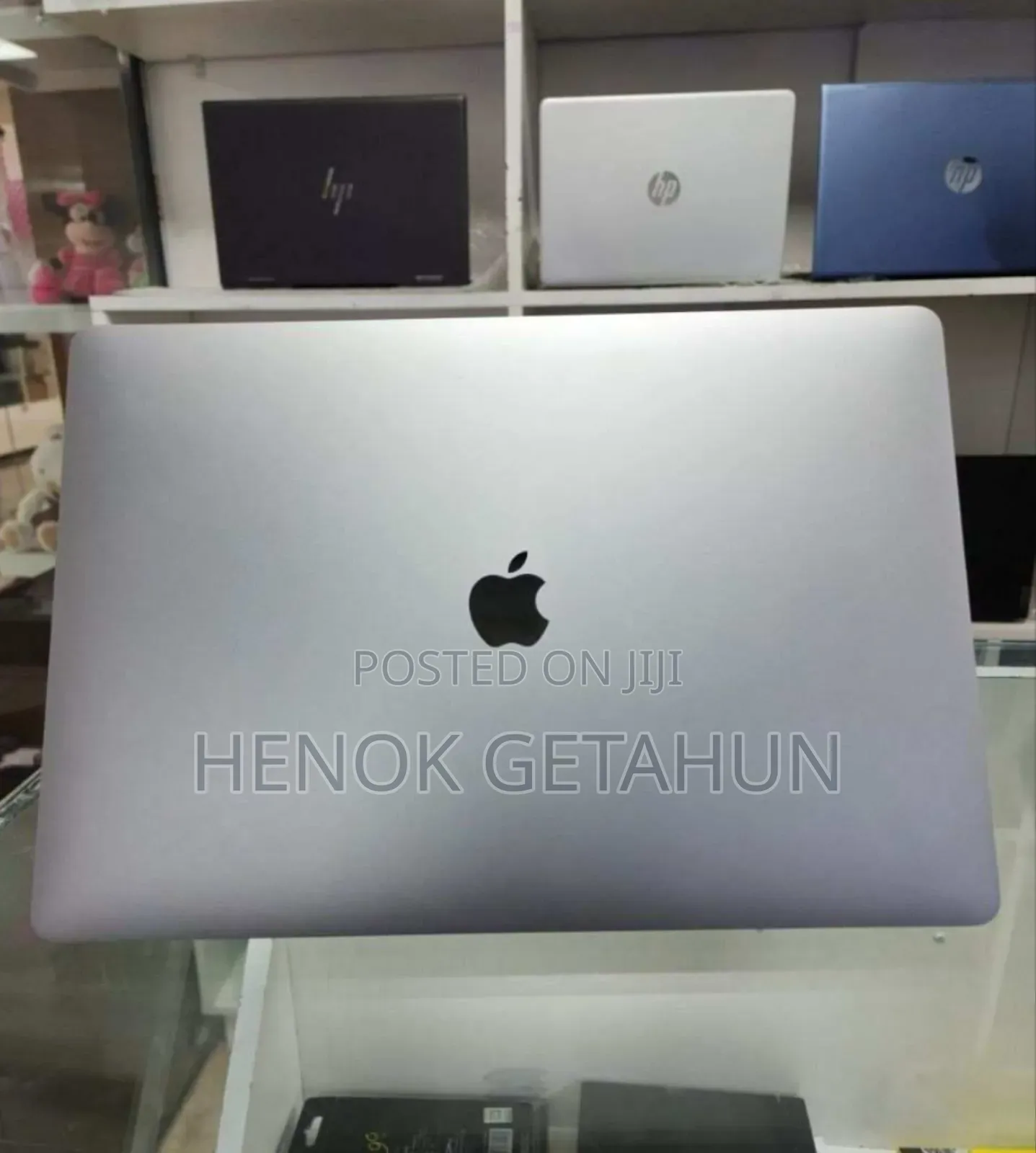 New Laptop Apple MacBook Pro 2019 32GB Intel Core I9 SSD 512GB