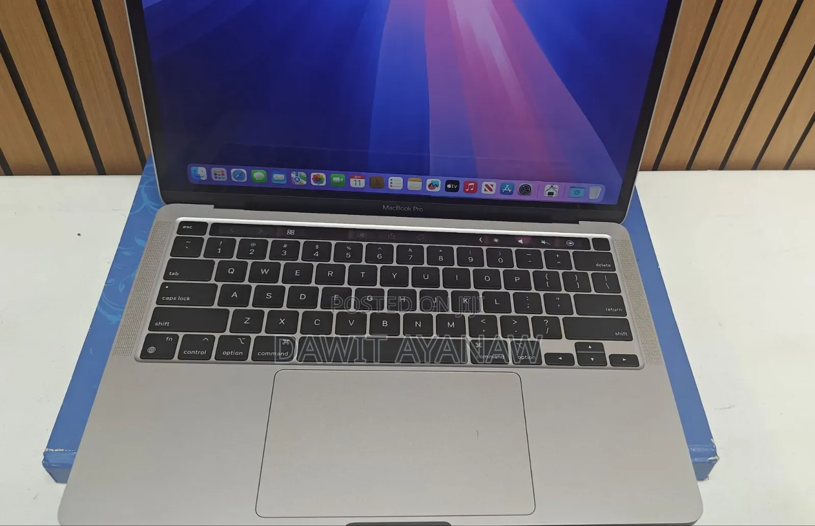 New Laptop Apple MacBook Pro M1 16GB Apple M1 Pro SSD 512GB