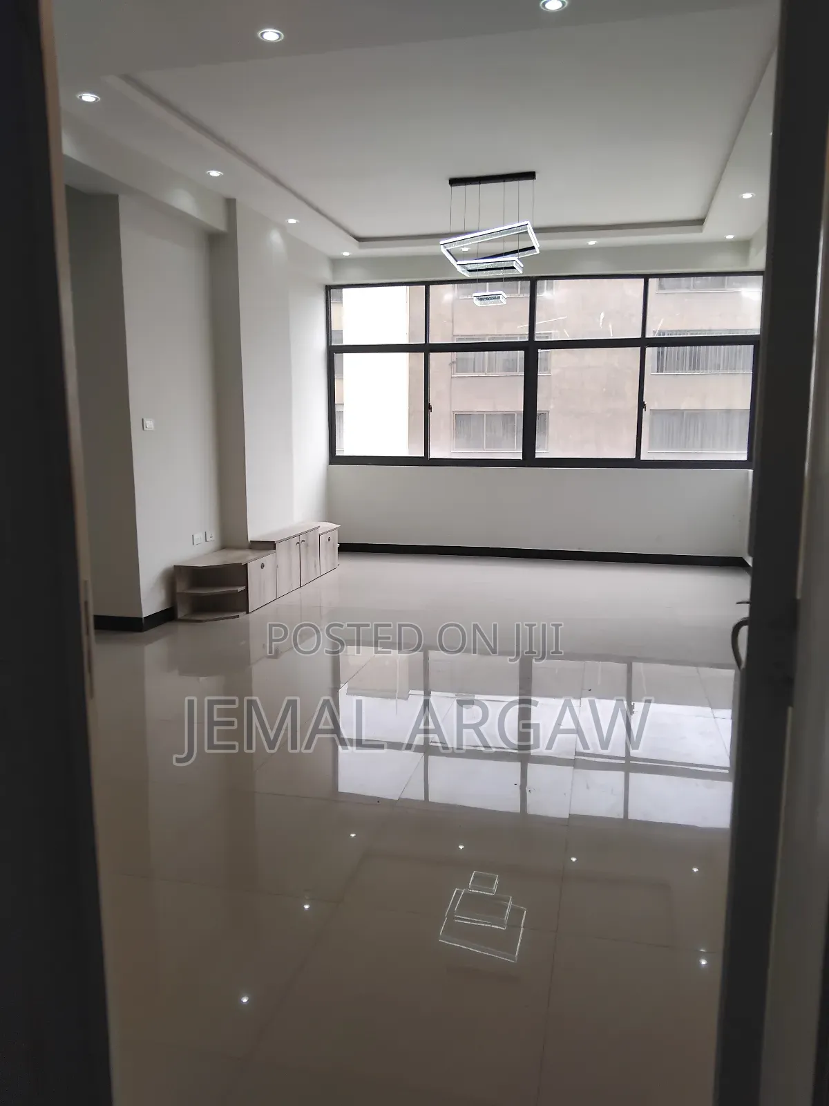 3bdrm Apartment in Noahrealestate, Bole for sale