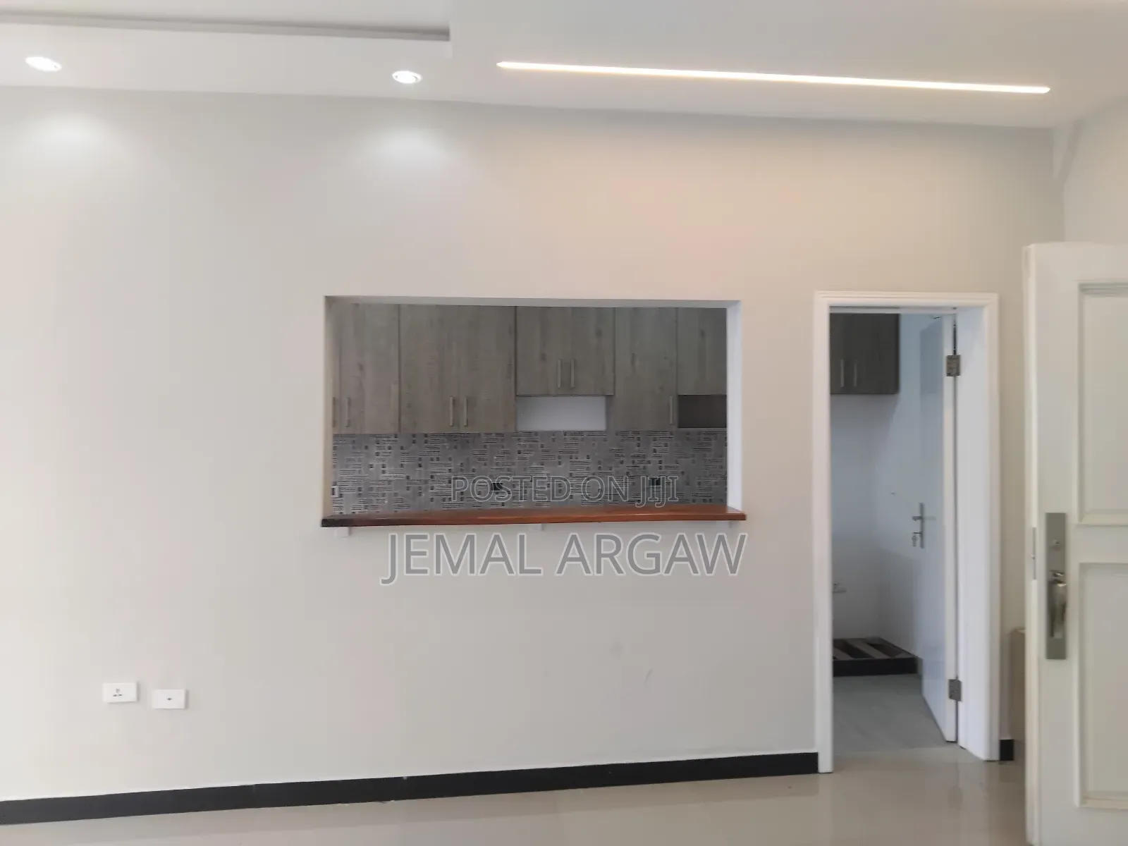 3bdrm Apartment in Noahrealestate, Bole for sale