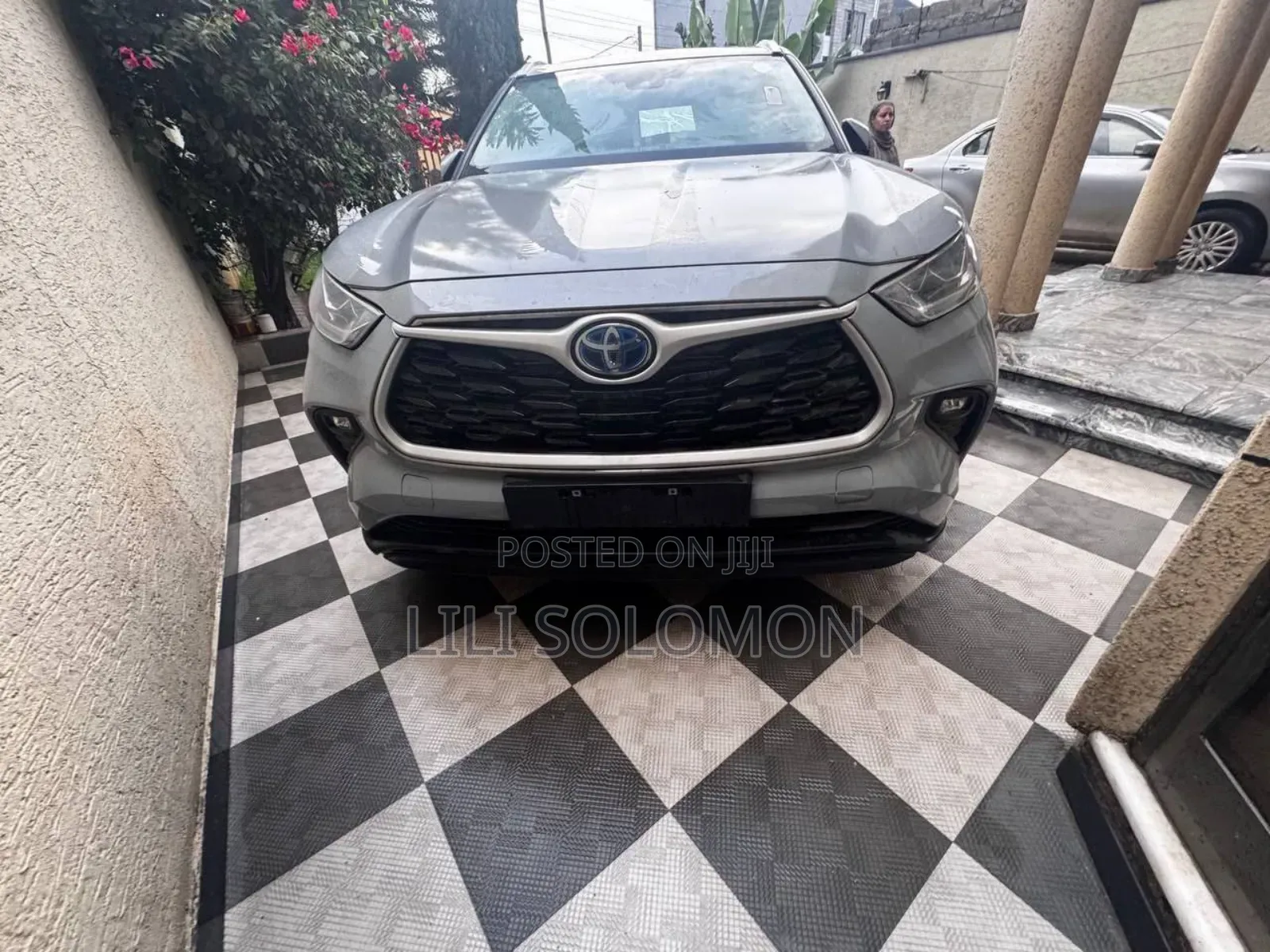 New Toyota Grand Highlander Hybrid 2025 Silver