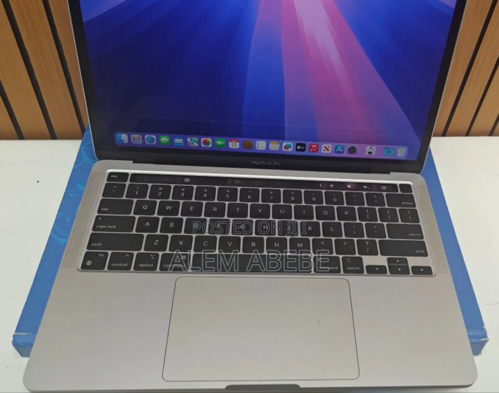 New Laptop Apple MacBook Pro M1 16GB Apple M1 SSD 512GB