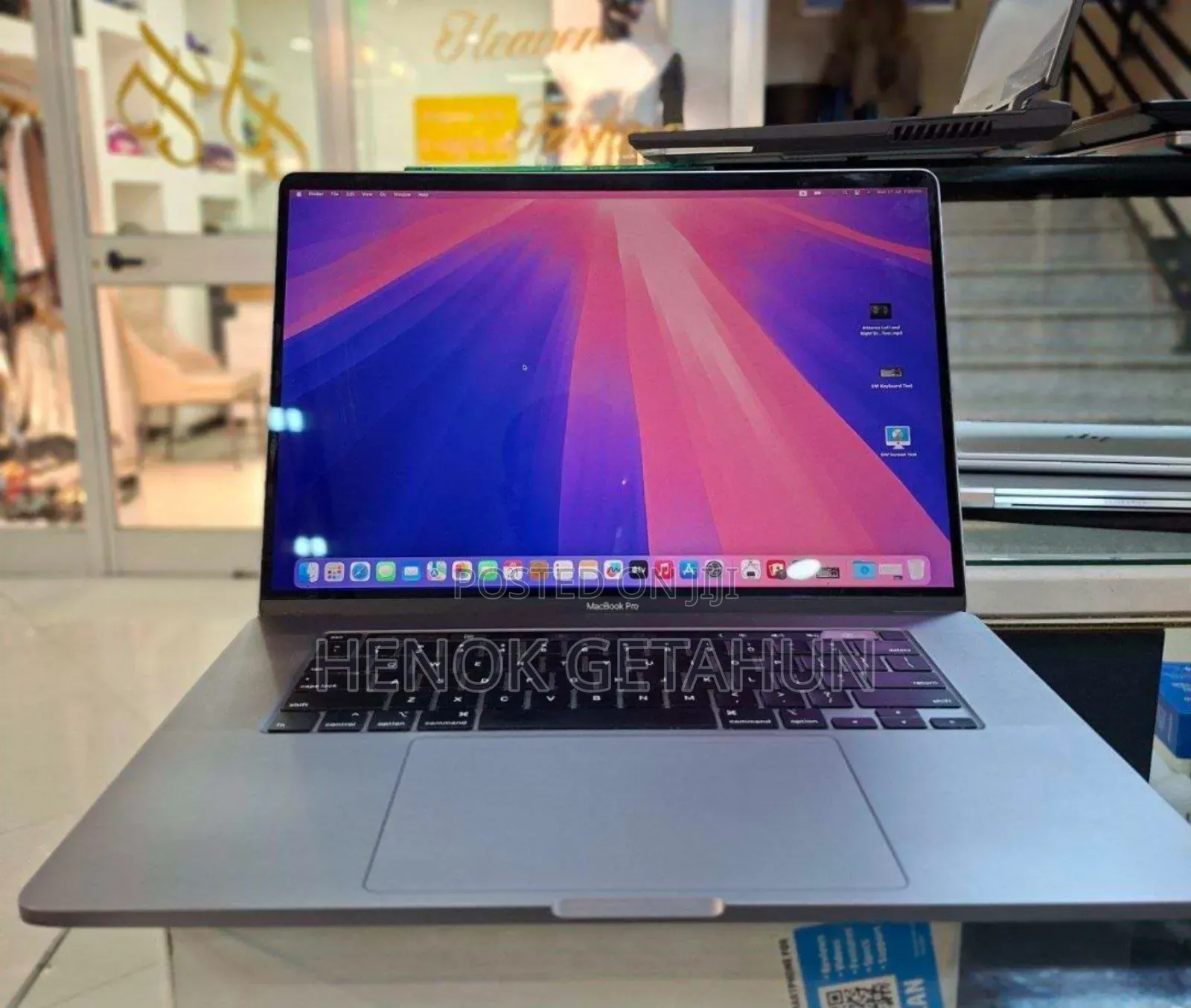 New Laptop Apple MacBook Pro 2019 16GB Intel Core I9 SSD 1T