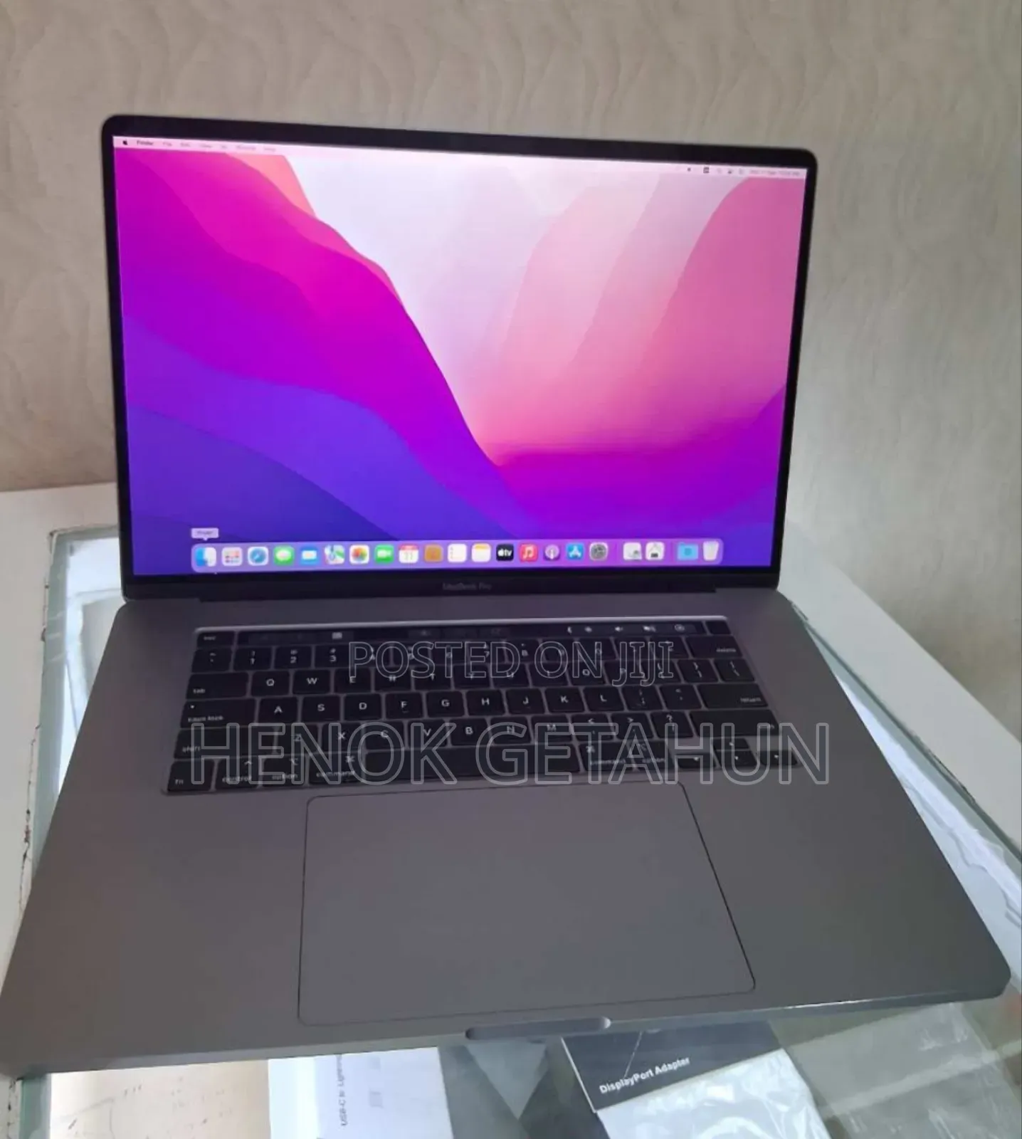 New Laptop Apple MacBook Pro 2019 16GB Intel Core I9 SSD 1T