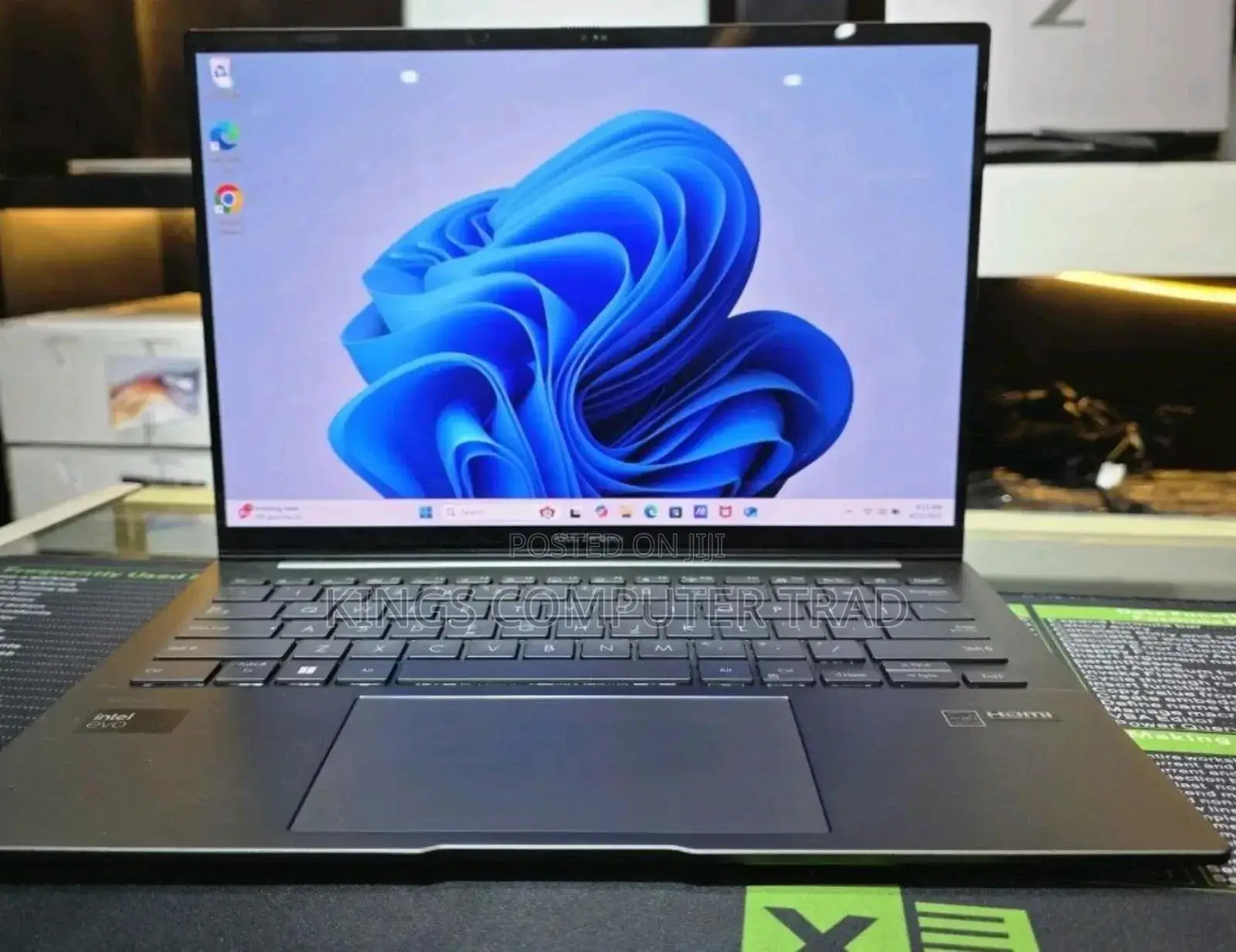 New Laptop Asus ZenBook UX303UB 8GB Intel Core Ultra 5 SSD 512GB