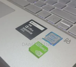 New Laptop HP Envy X360 4GB Intel Core I7 SSD 512GB