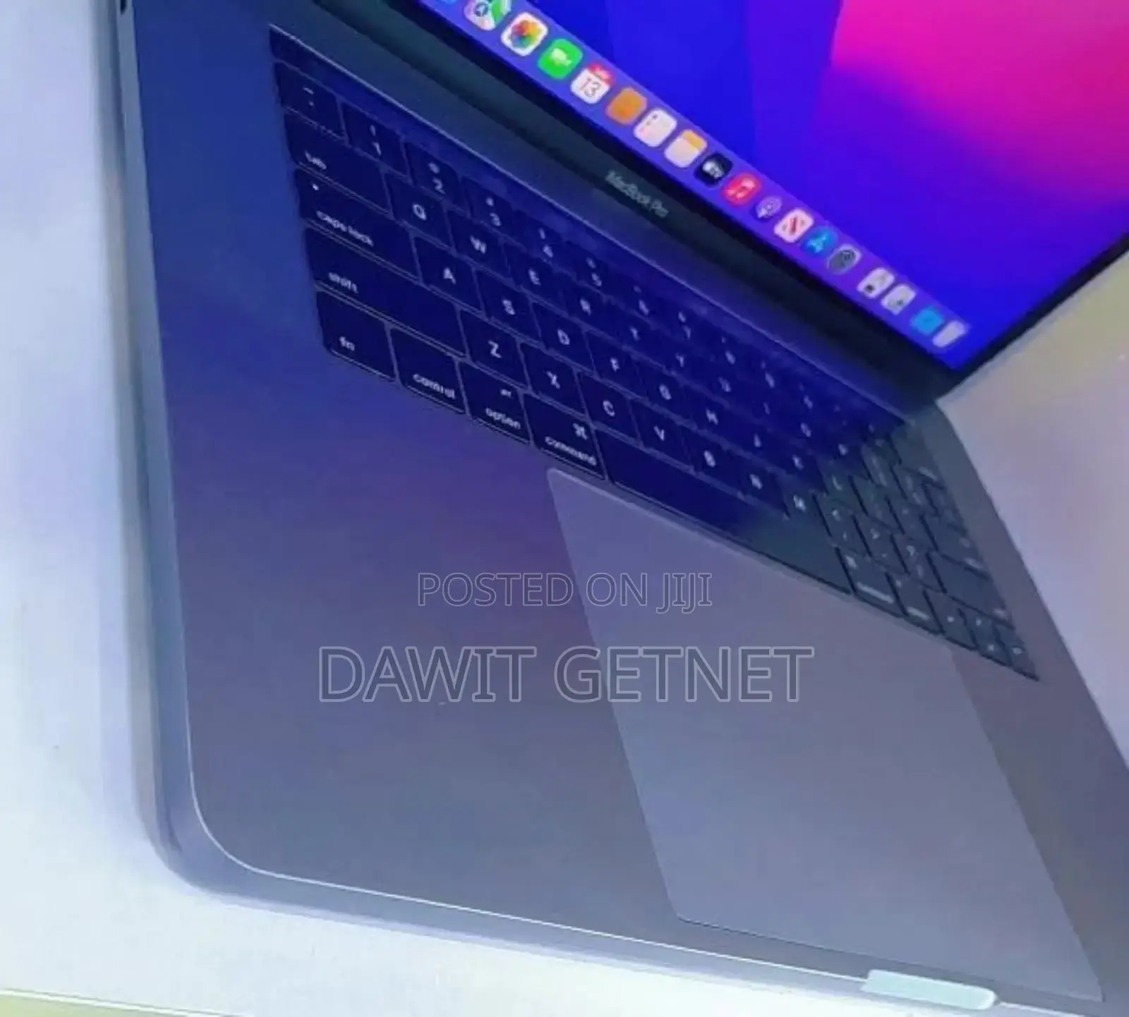 New Laptop Apple MacBook Pro 2019 16GB Intel Core I7 SSD 512GB