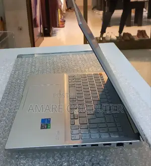 New Laptop Asus Vivobook 16 16GB Intel Core I7 SSD 512GB