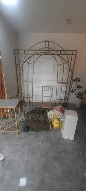 Photo - ዲኮር እቃዋች አንድ ላይ የሚሸጥ