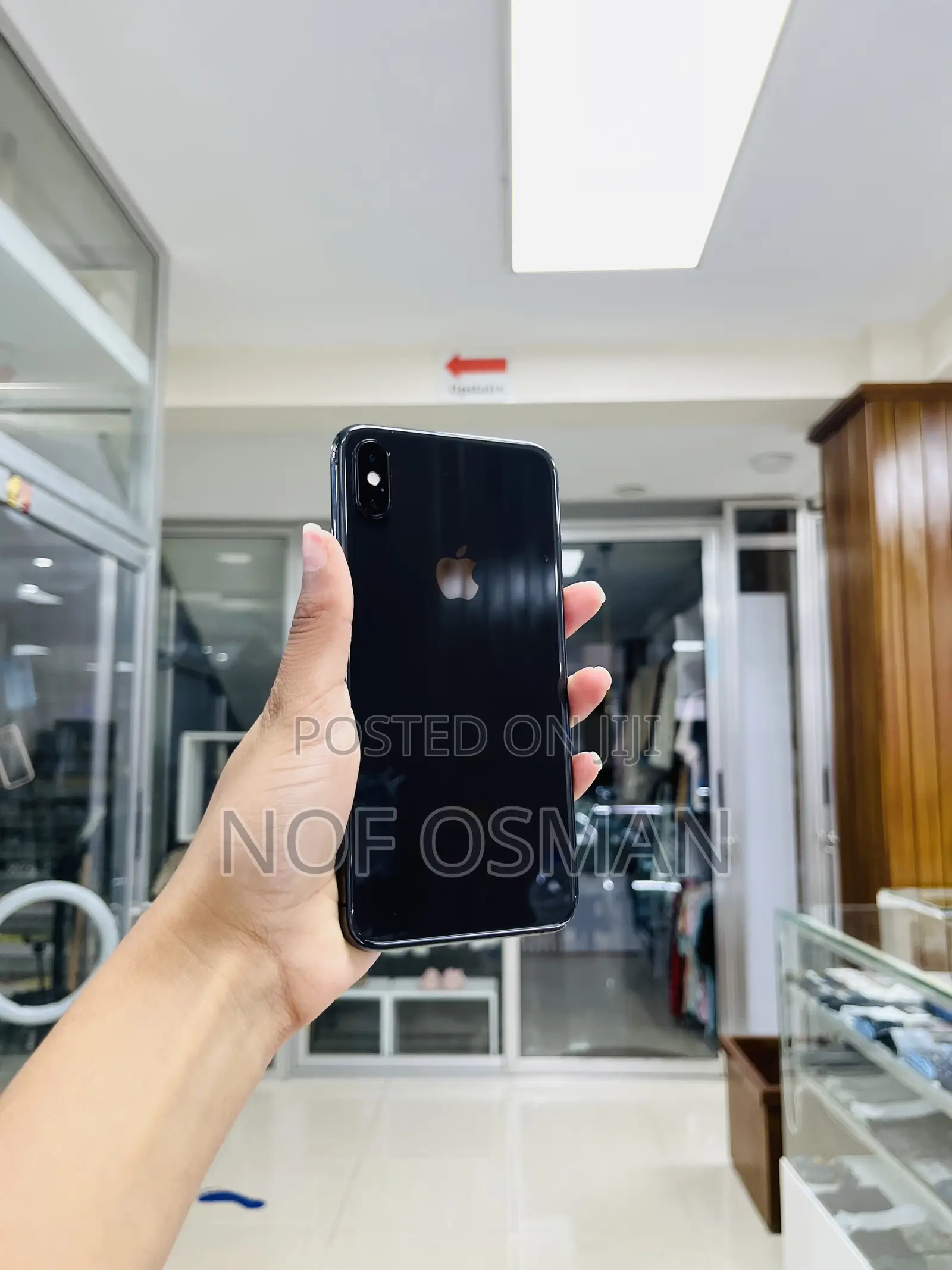 Apple iPhone XS Max 64 GB Black