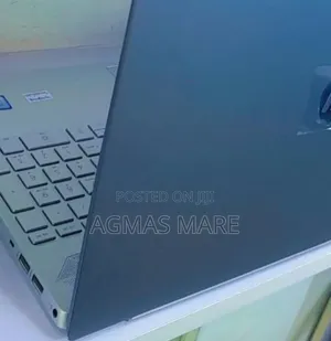 Photo - New Laptop HP Pavilion 15 8GB Intel Core I5 HDD+SSD 1T