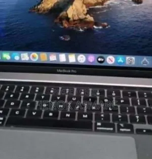 New Laptop Apple MacBook Pro 2019 32GB Intel Core I9 SSD 512GB