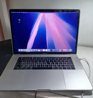 New Laptop Apple MacBook Pro 2018 32GB Intel Core I9 SSD 1T