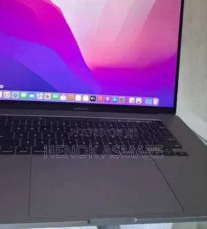 New Laptop Apple MacBook Pro 2019 32GB Intel Core I9 SSD 1T