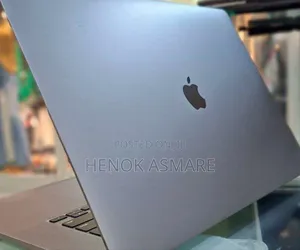 New Laptop Apple MacBook Pro 2019 32GB Intel Core I9 SSD 1T