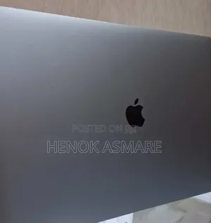 New Laptop Apple MacBook Pro 2019 32GB Intel Core I9 SSD 1T