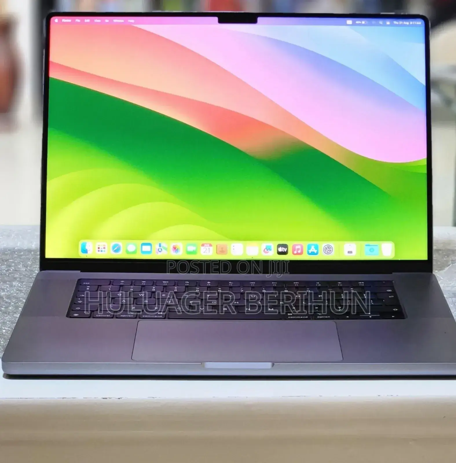 New Laptop Apple MacBook Pro M1 12GB Intel Core I7 SSD 1T