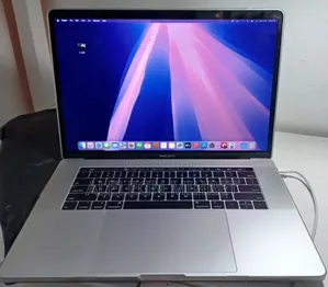 Photo - New Laptop Apple MacBook 2018 32GB Intel Core I9 SSD 1T