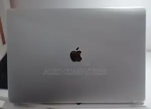 New Laptop Apple MacBook 2018 32GB Intel Core I9 SSD 1T
