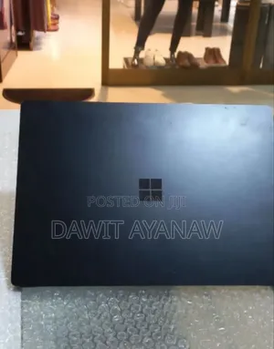 New Laptop Microsoft Surface Laptop 5 16GB Intel Core I7 SSD 512GB