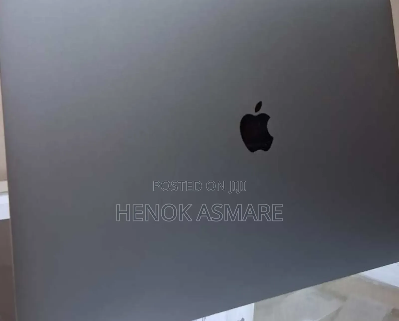 New Laptop Apple MacBook Pro 2019 16GB Intel Core I7 SSD 512GB