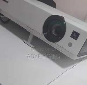 High Quality Sony Dx 102 Projector Brand New Sony Projector Model Vpl-