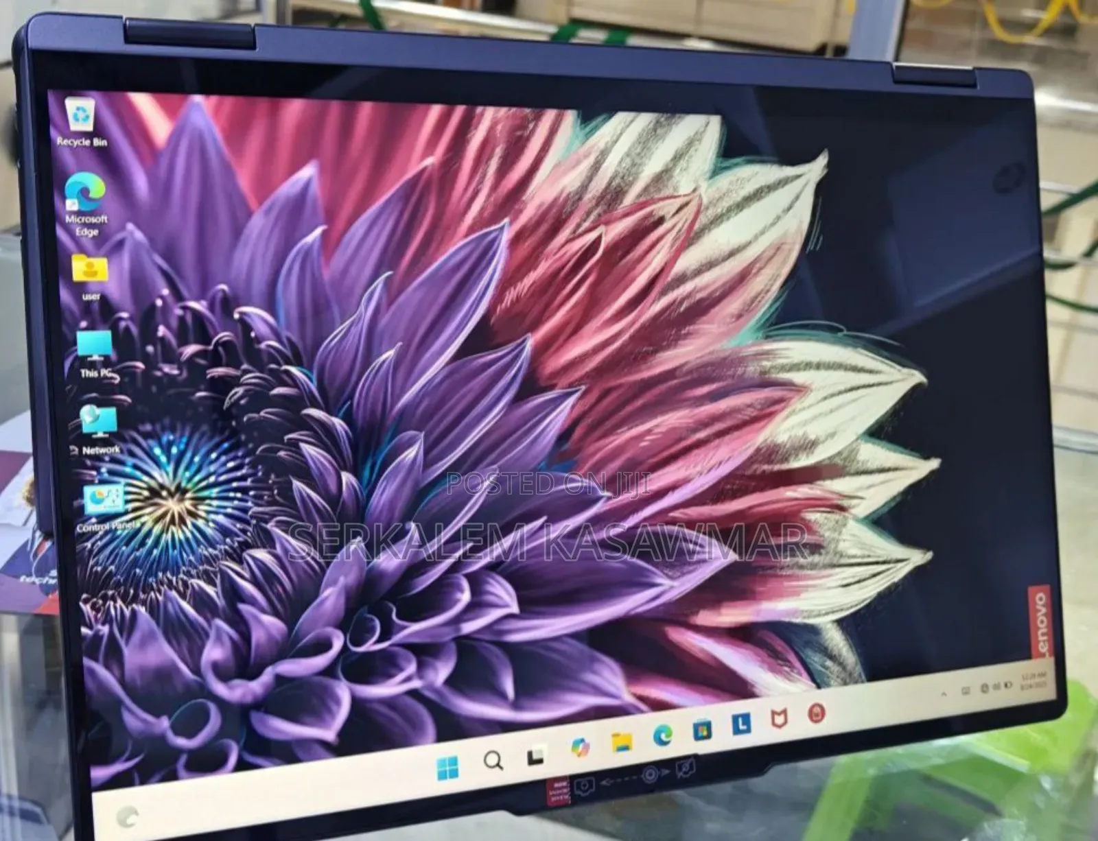 New Laptop Lenovo Yoga 7i 16GB Intel Core Ultra 7 SSD 1T