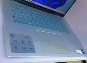 New Laptop Dell Inspiron 16 7630 16GB Intel Core I7 SSD 1T