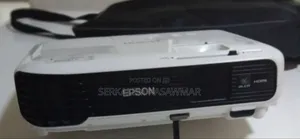 1epson Projector Model Name: Eb-S04 Hardware Interface: