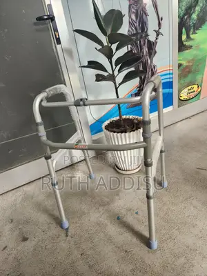 Foldable Walker簾你medical Walker筆記walker喬遷almunium Walker䐭沒medical Walk