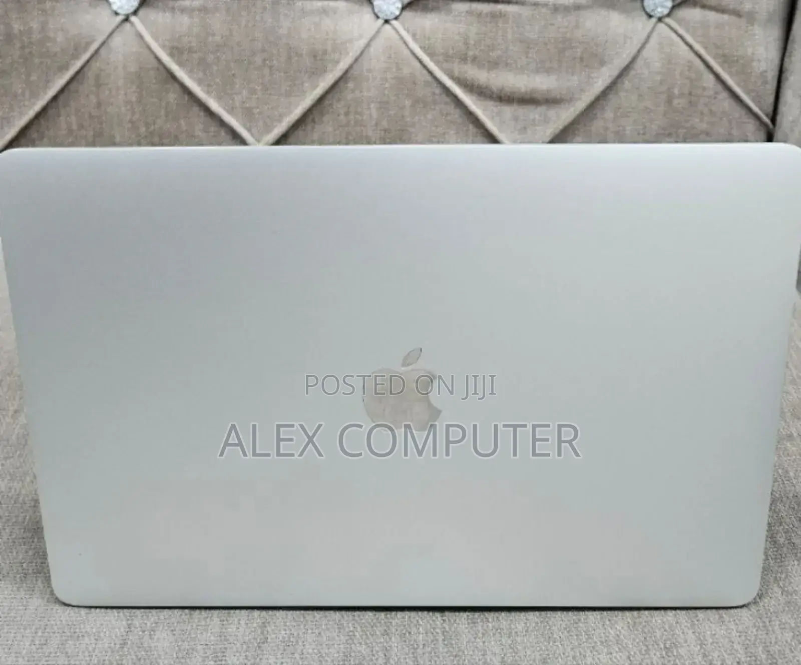 New Laptop Apple MacBook Air 2020 M1 8GB Intel Core I5 SSD 512GB