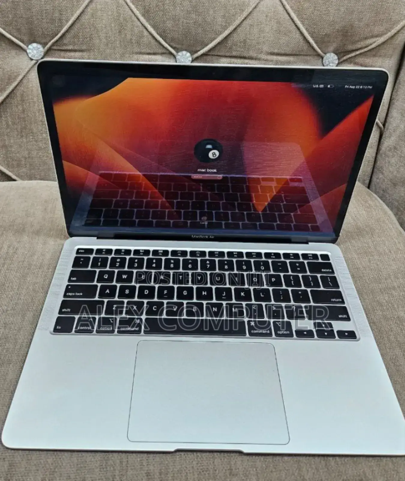 New Laptop Apple MacBook Air 2020 M1 8GB Intel Core I5 SSD 512GB