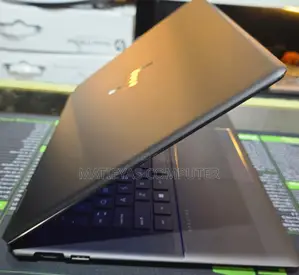 Photo - New Laptop HP Spectre X360 15 16GB Intel Core I7 SSD 1T