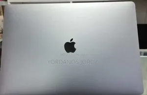 New Laptop Apple MacBook Pro 2019 32GB Intel Core I9 SSD 512GB