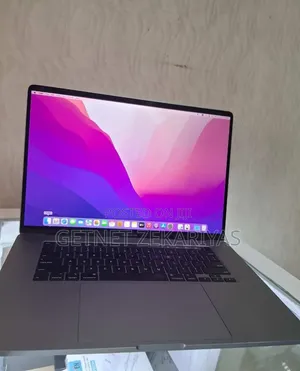 New Laptop Apple MacBook Pro 2019 32GB Intel Core I9 SSD 512GB