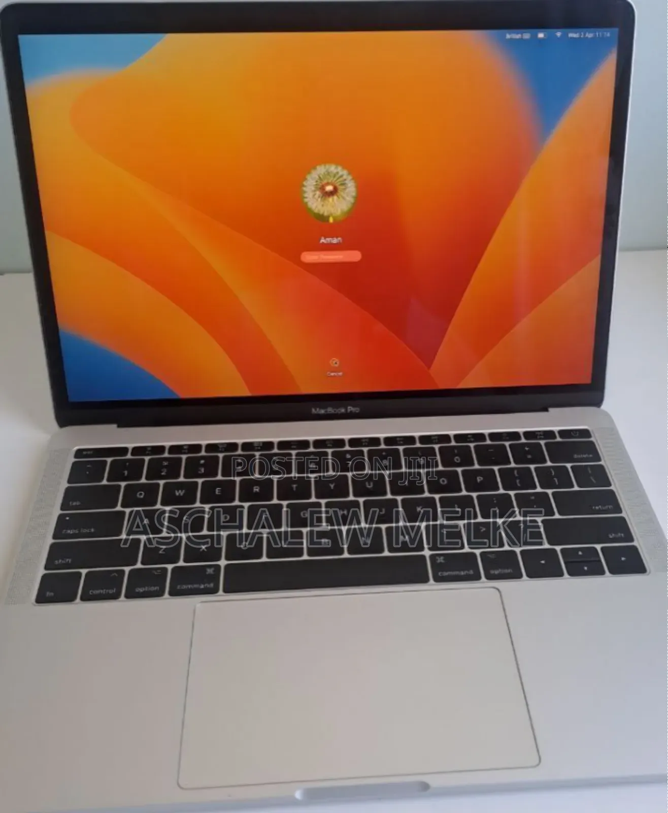New Laptop Apple MacBook Pro 2017 8GB Intel Core I5 SSD 128GB