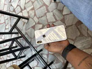 Apple iPhone X 64 GB White