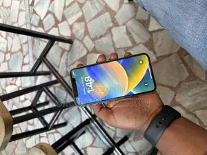 Apple iPhone X 64 GB White