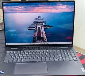 New Laptop Lenovo Yoga 7i 16GB Intel Core I7 SSD 1T